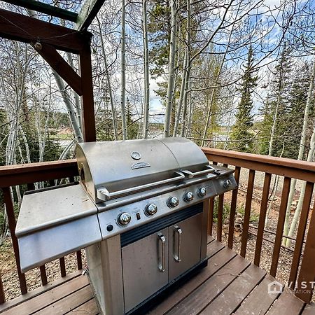 Village Vibes Deck And Bbq Duck Creek Village エクステリア 写真